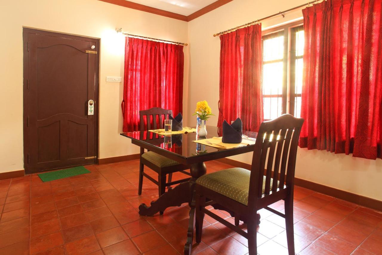 Aranyaka Resorts Munnar Bagian luar foto