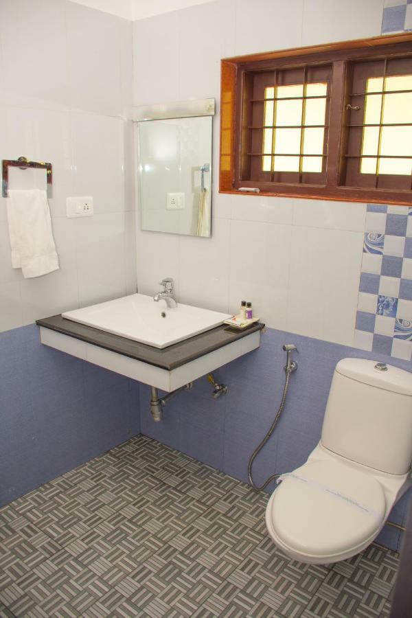 Aranyaka Resorts Munnar Bagian luar foto