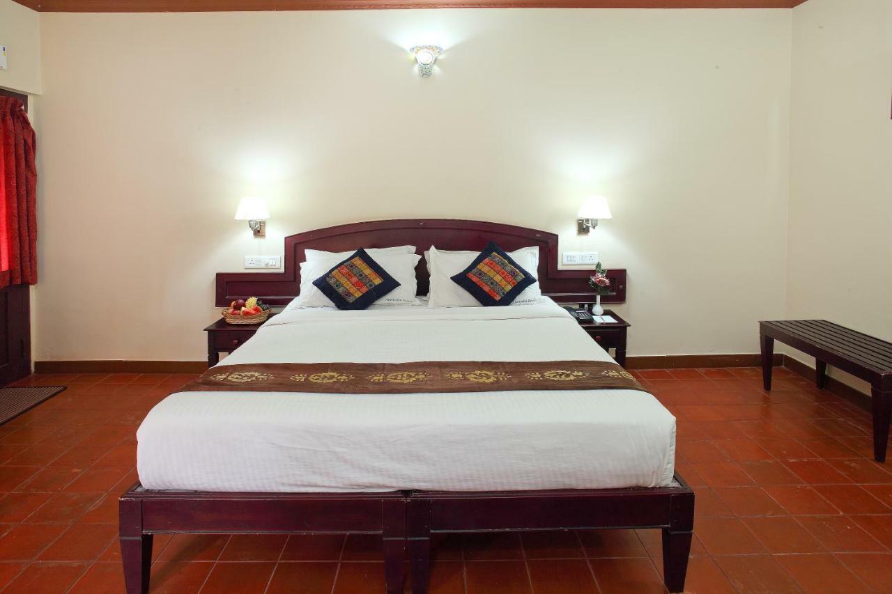 Aranyaka Resorts Munnar Bagian luar foto